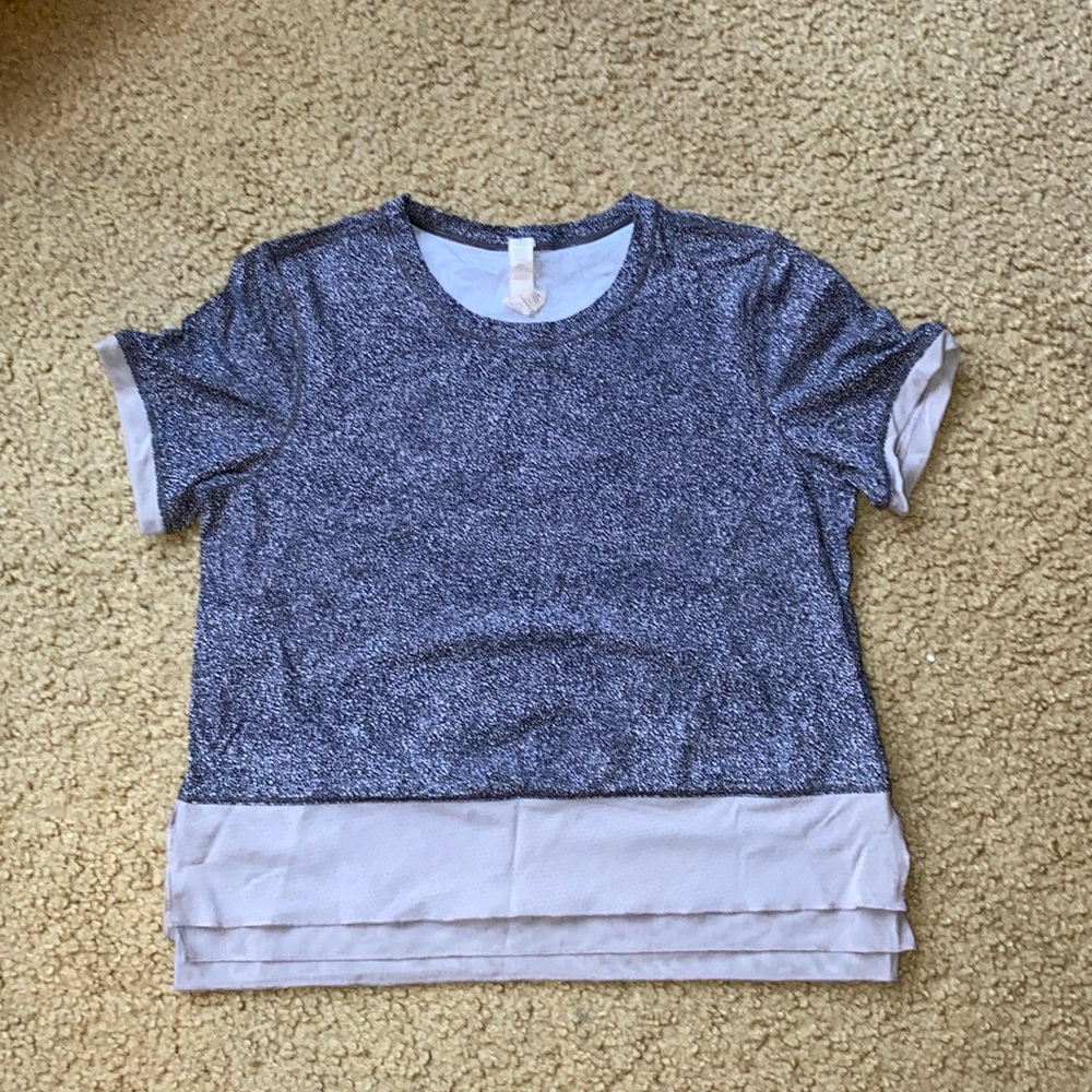 Lululemon top